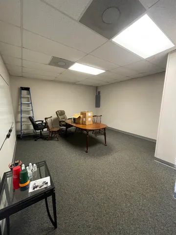 $1,200 | 105 West Main Street, Perry, FL 32347