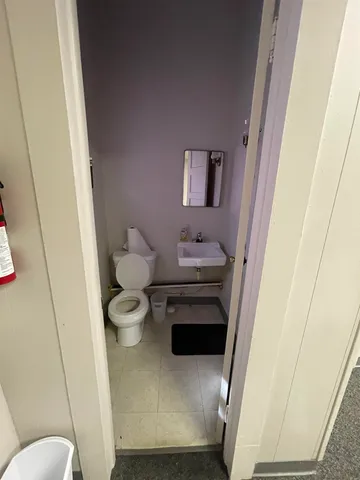 $1,200 | 105 West Main Street, Perry, FL 32347