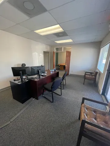 $1,200 | 105 West Main Street, Perry, FL 32347