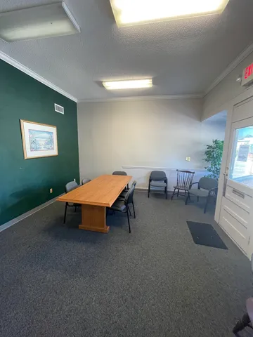 $1,200 | 105 West Main Street, Perry, FL 32347