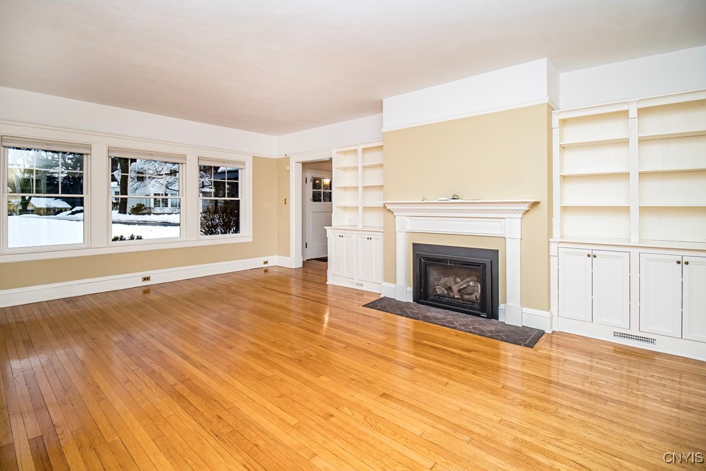 104 Burlingame Road Syracuse, NY 13203 - Photo 18 of 50