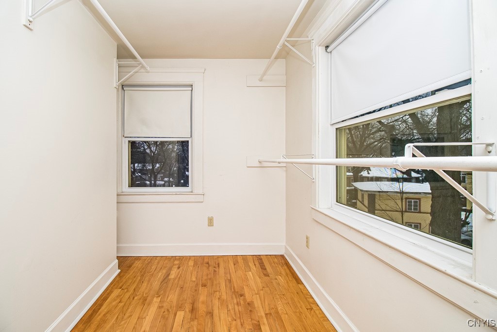 104 Burlingame Road Syracuse, NY 13203 - Photo 29 of 50 primary walk in closet
