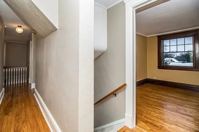 $565,000 | 104 Burlingame Road, Syracuse, NY 13203