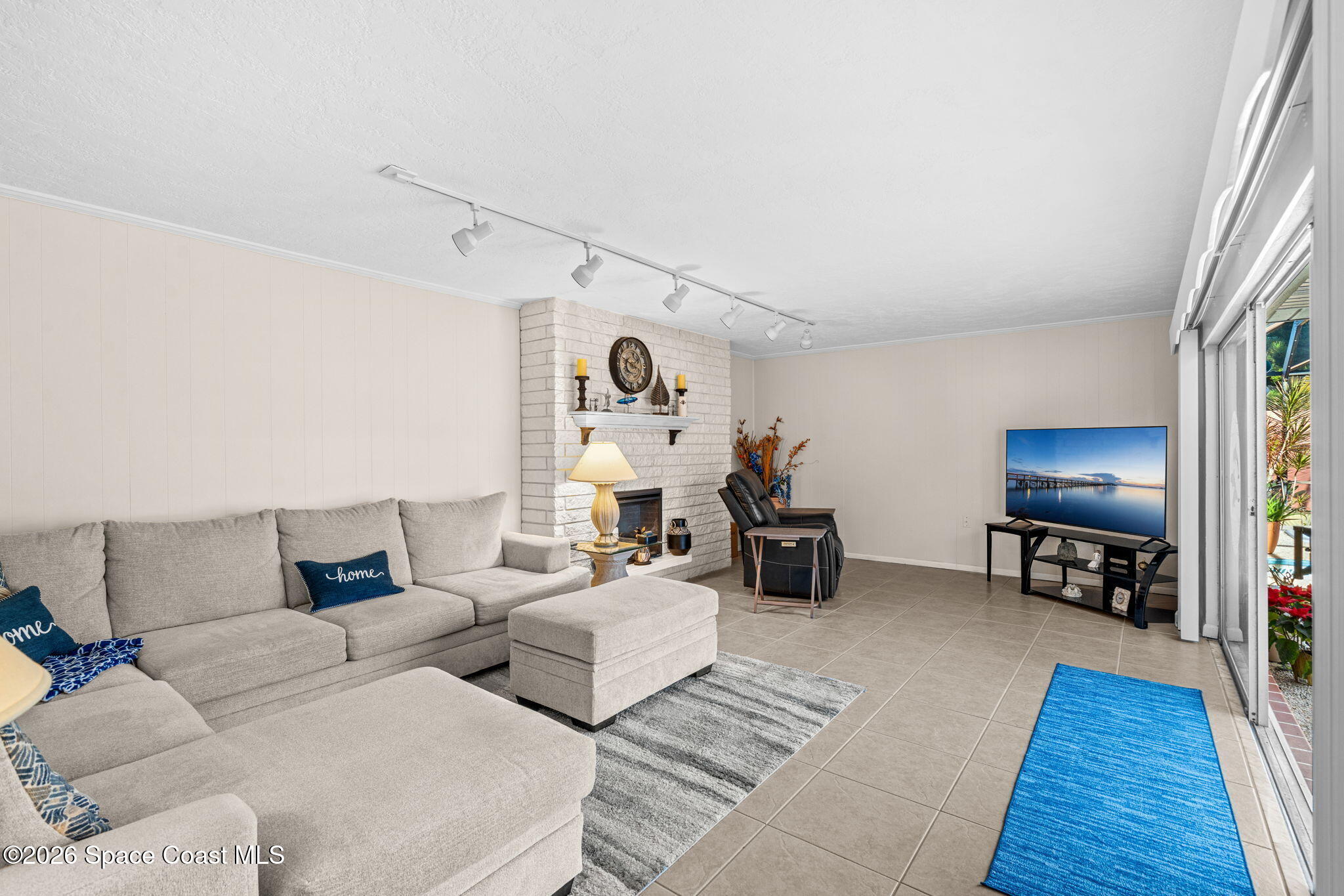 1044 Samar Road Cocoa Beach, FL 32931 - Photo 14 of 56 DSC03189