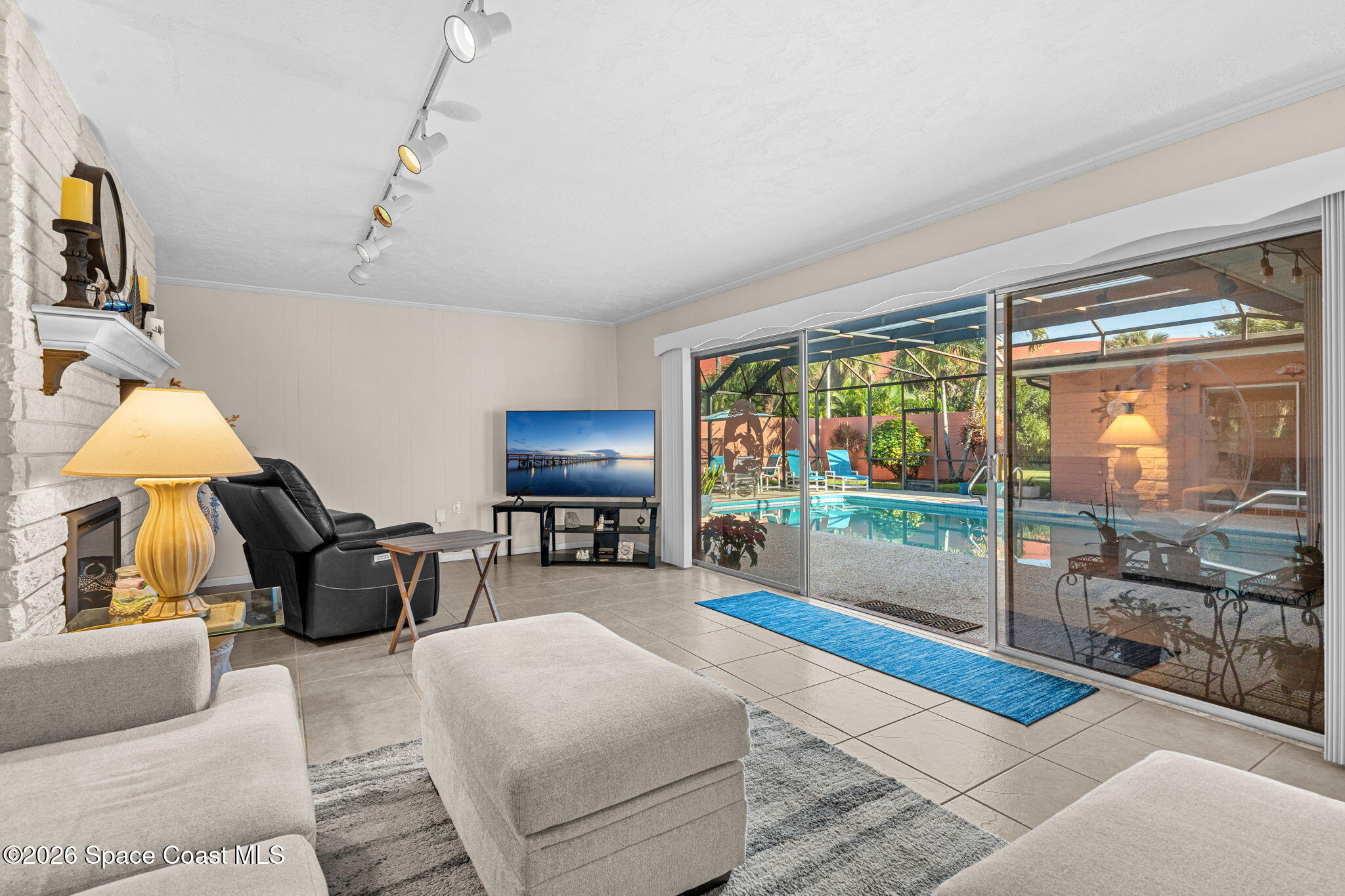 1044 Samar Road Cocoa Beach, FL 32931 - Photo 9 of 56 DSC03209