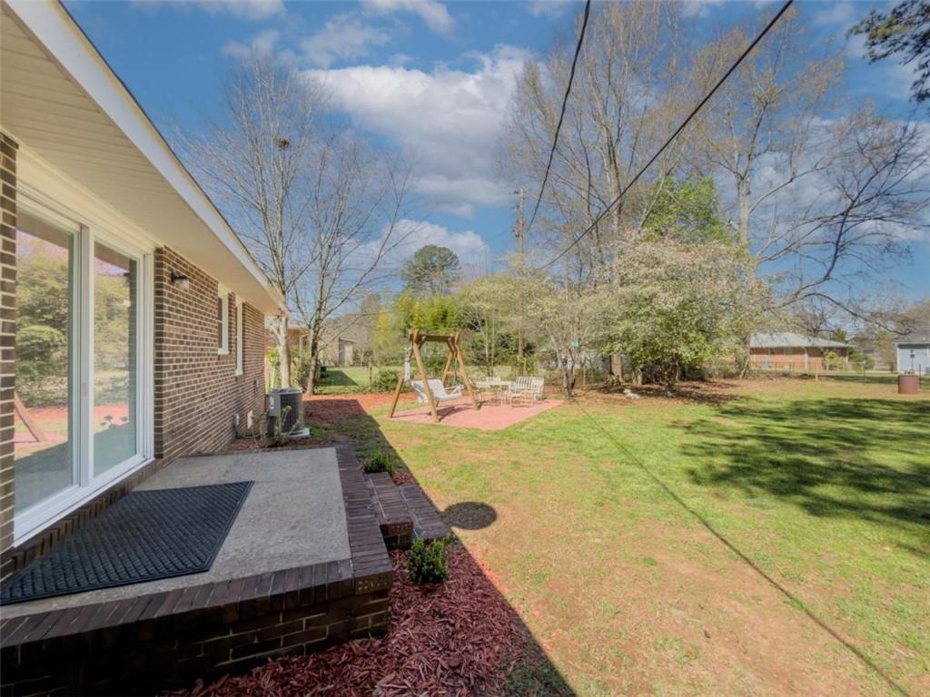 324 East Broad Street Winder, GA 30680 - Photo 22 of 33