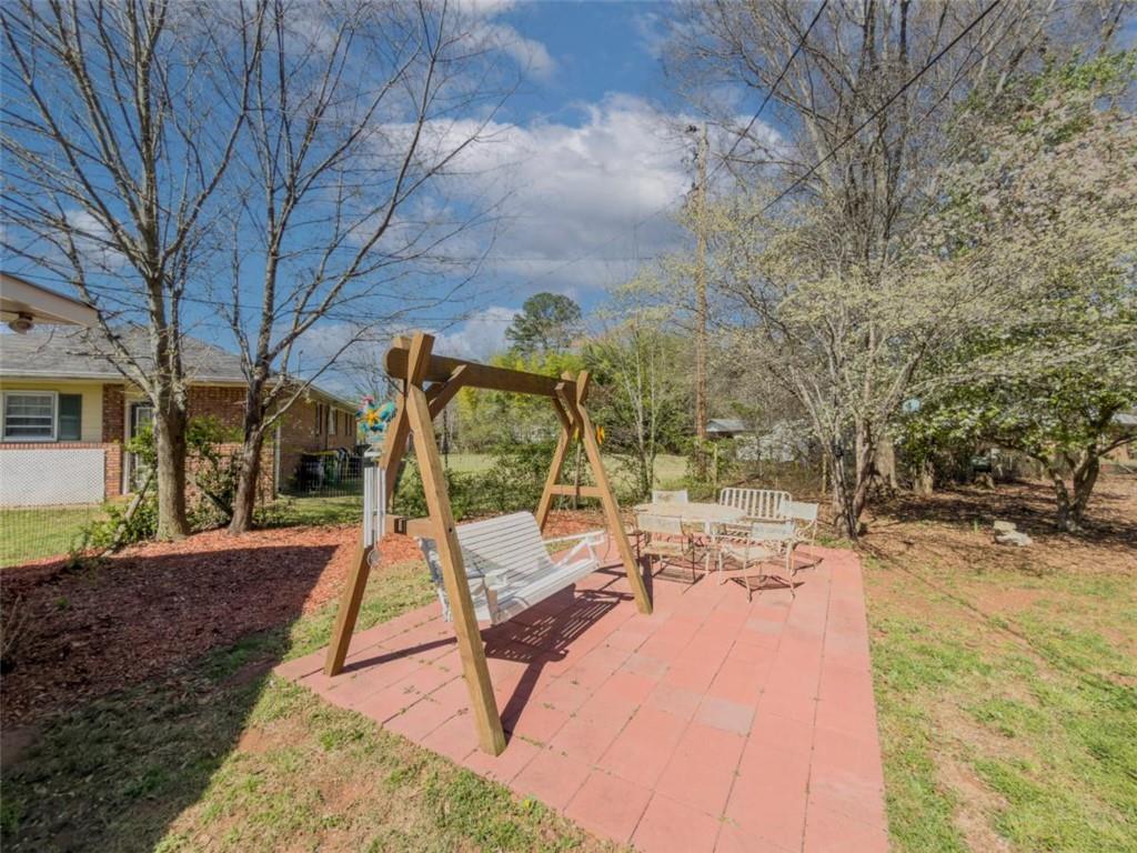 324 East Broad Street Winder, GA 30680 - Photo 23 of 33