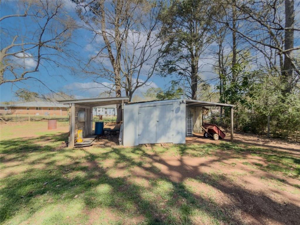 324 East Broad Street Winder, GA 30680 - Photo 24 of 33