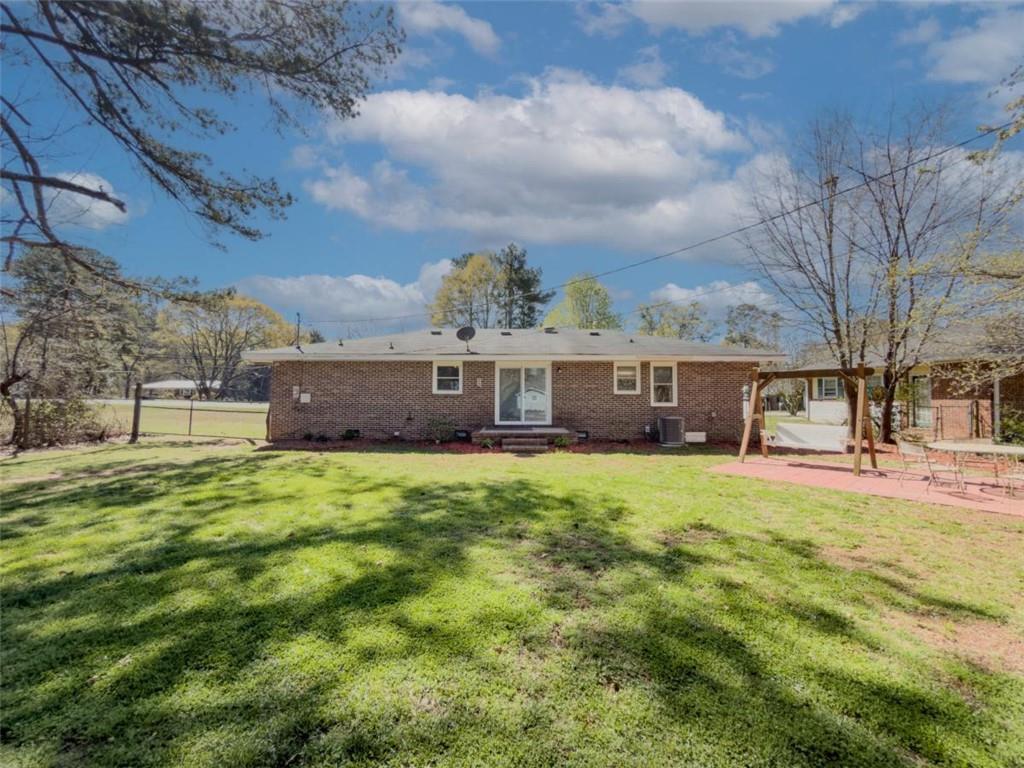 324 East Broad Street Winder, GA 30680 - Photo 27 of 33