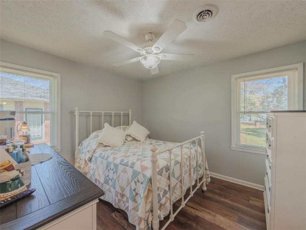 324 East Broad Street Winder, GA 30680 - Photo 5 of 33