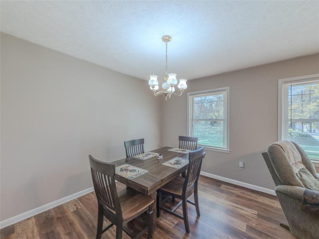 324 East Broad Street Winder, GA 30680 - Photo 9 of 33