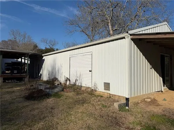 $114,900 | 152 Fins And Feathers Drive, Marksville, LA 71351