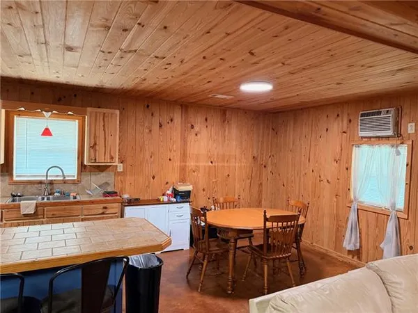 $114,900 | 152 Fins And Feathers Drive, Marksville, LA 71351