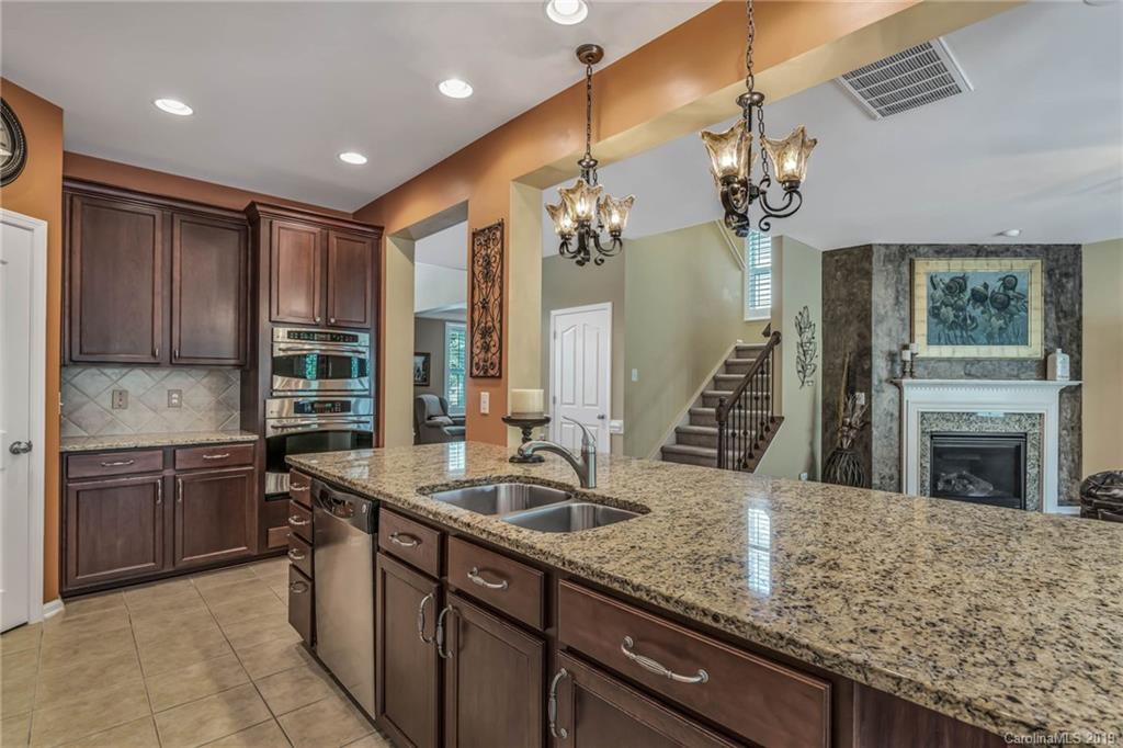 1025 Ridgehaven Road Waxhaw, NC 28173 - Photo 13 of 48