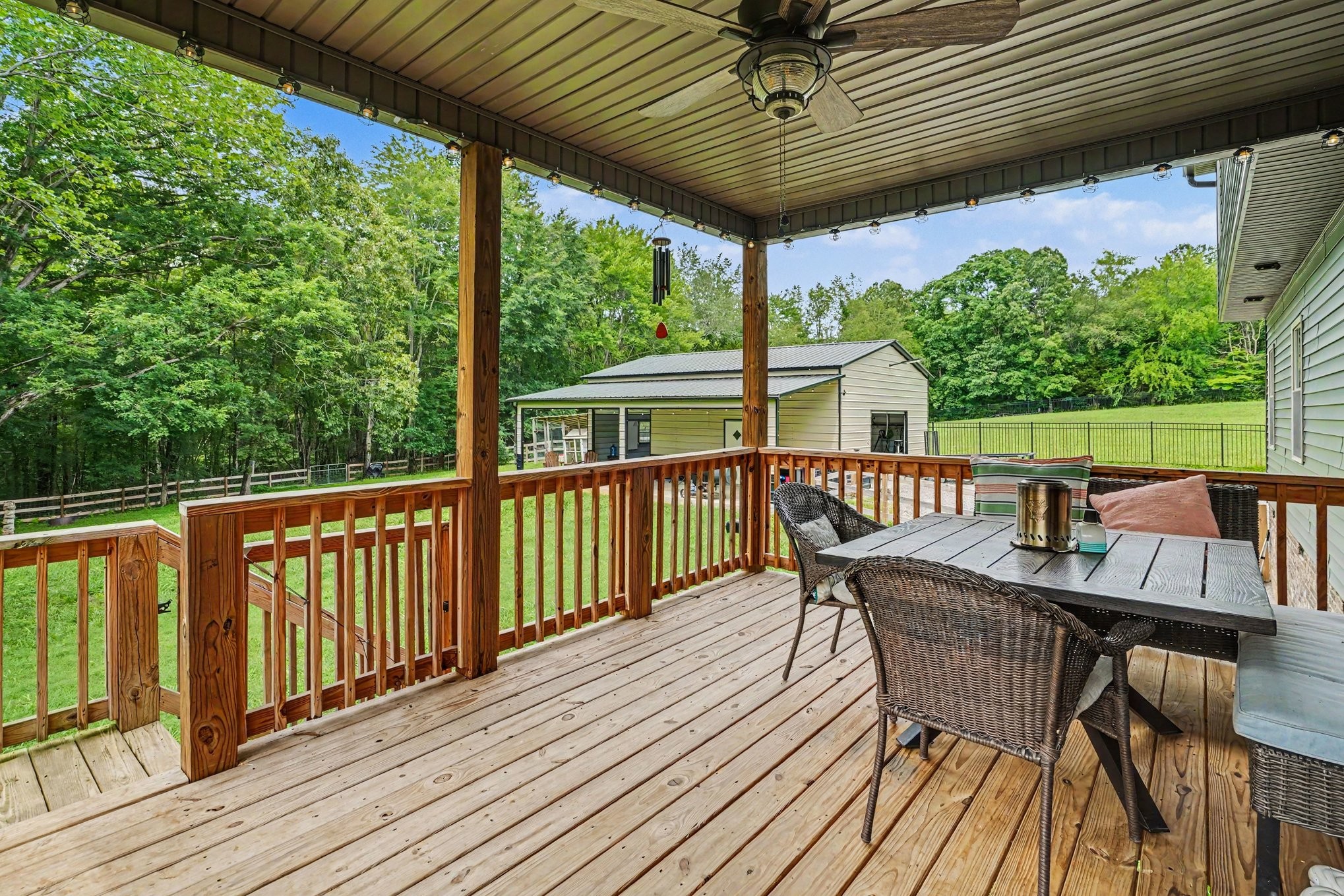 1415 Southside Road Southside, TN 37171 - Photo 23 of 35 a view of a chairs on the roof deck