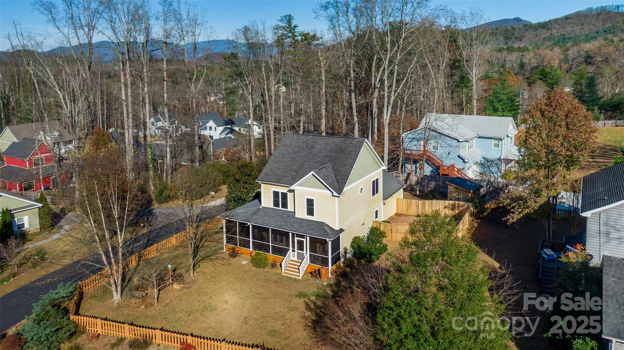 11 Forest Park Lane Asheville, NC 28803 - Photo 24 of 26 an aerial view of multiple house