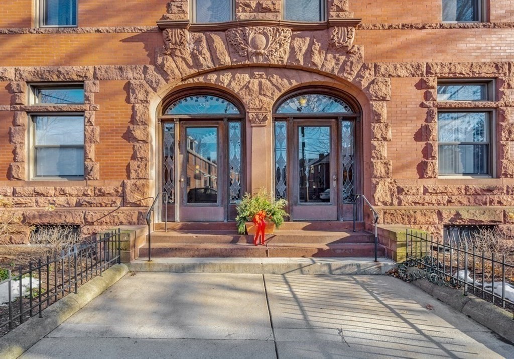 33 Lakeville Road, Unit 2 Boston, MA 02130 - Photo 2 of 14 Gallery Image 2