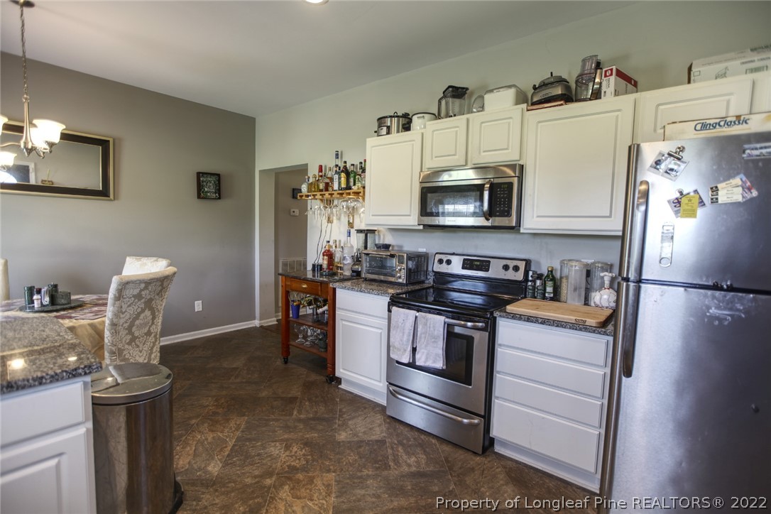 1578 West Carthage Road Lumberton, NC 28360 - Photo 9 of 25 Gallery Image 9