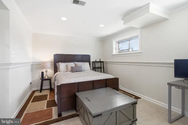 $774,888 | 6912 Essex Avenue, Springfield, VA 22150