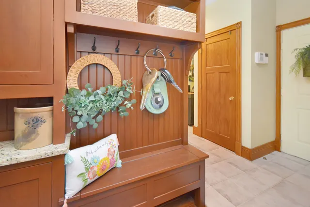 $675,000 | 9030 Hardesty Run, Bloomington, IL 61705