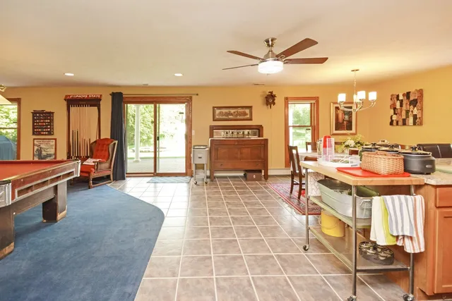 $695,000 | 9030 Hardesty Run, Bloomington, IL 61705