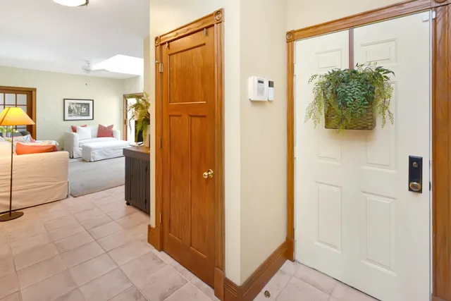 $695,000 | 9030 Hardesty Run, Bloomington, IL 61705