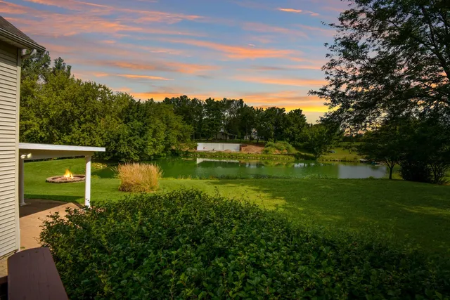 $675,000 | 9030 Hardesty Run, Bloomington, IL 61705