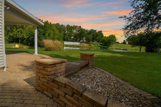 $675,000 | 9030 Hardesty Run, Bloomington, IL 61705