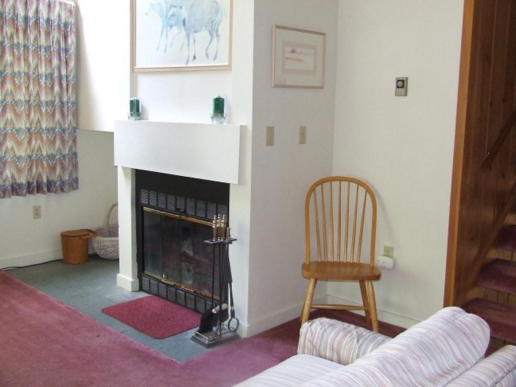 26-2 Easterly Road, Unit 2 Lincoln, NH 03251 - Photo 3 of 10