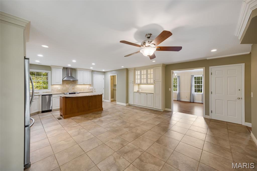 12819 Huntercreek Road Des Peres, MO 63131 - Photo 5 of 45