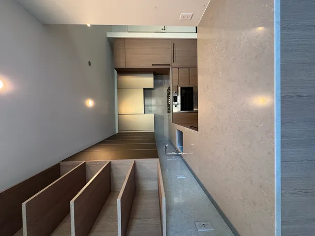 $3,375 | 164 North Peoria Street, Unit 305, Chicago, IL 60607