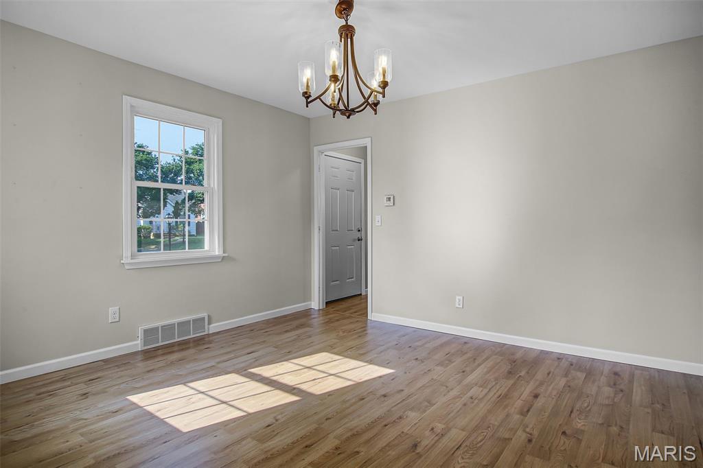 1116 Douglas Street Alton, IL 62002 - Photo 8 of 26