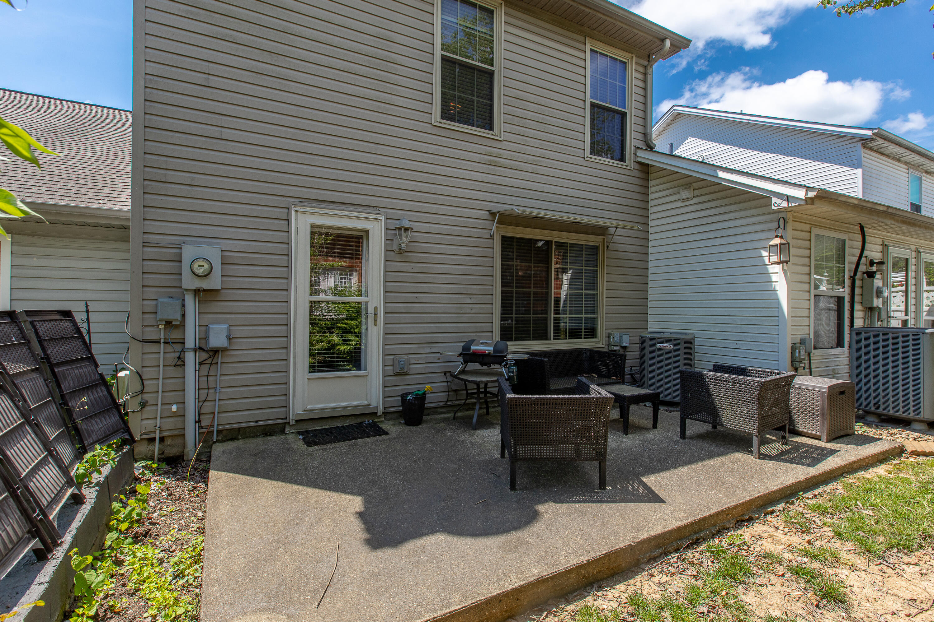 3053 Wavecrest Way Lexington, KY 40509 - Photo 16 of 19 2-16