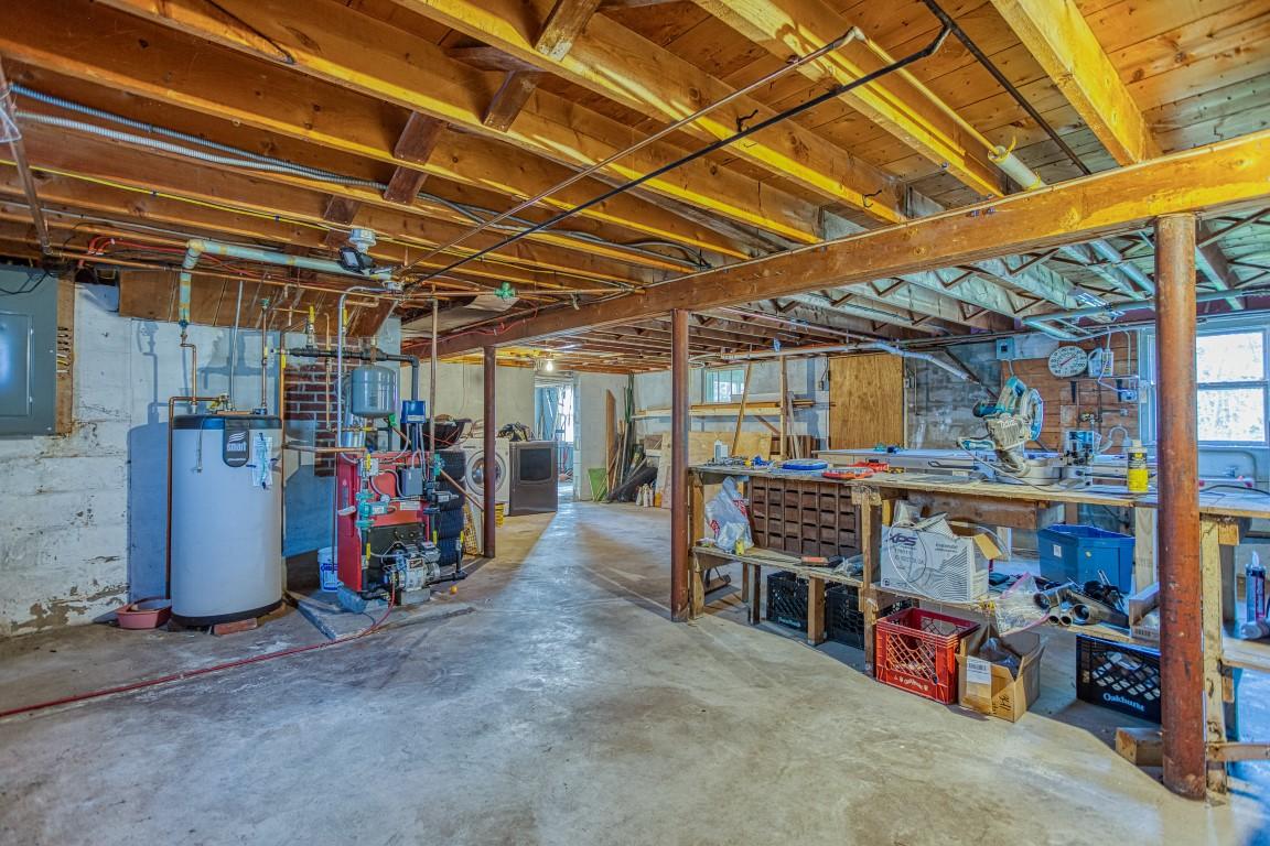 323 Ocean Point Road East Boothbay, ME 04544 - Photo 31 of 36 32