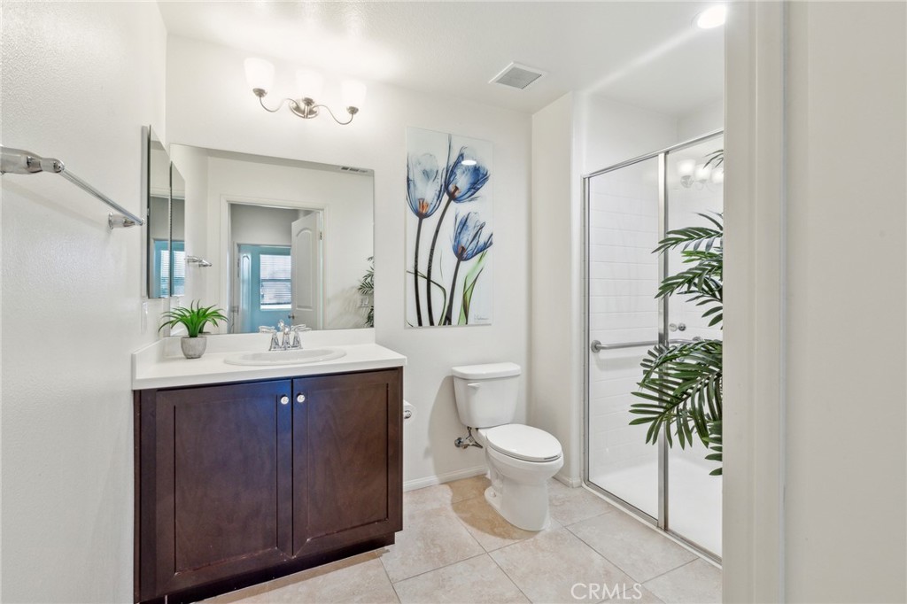 28836 Triple C Ranch Road Murrieta, CA 92563 - Photo 7 of 19 bathroom