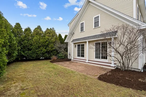 $975,000 | 210 School Street, Framingham, MA 01701