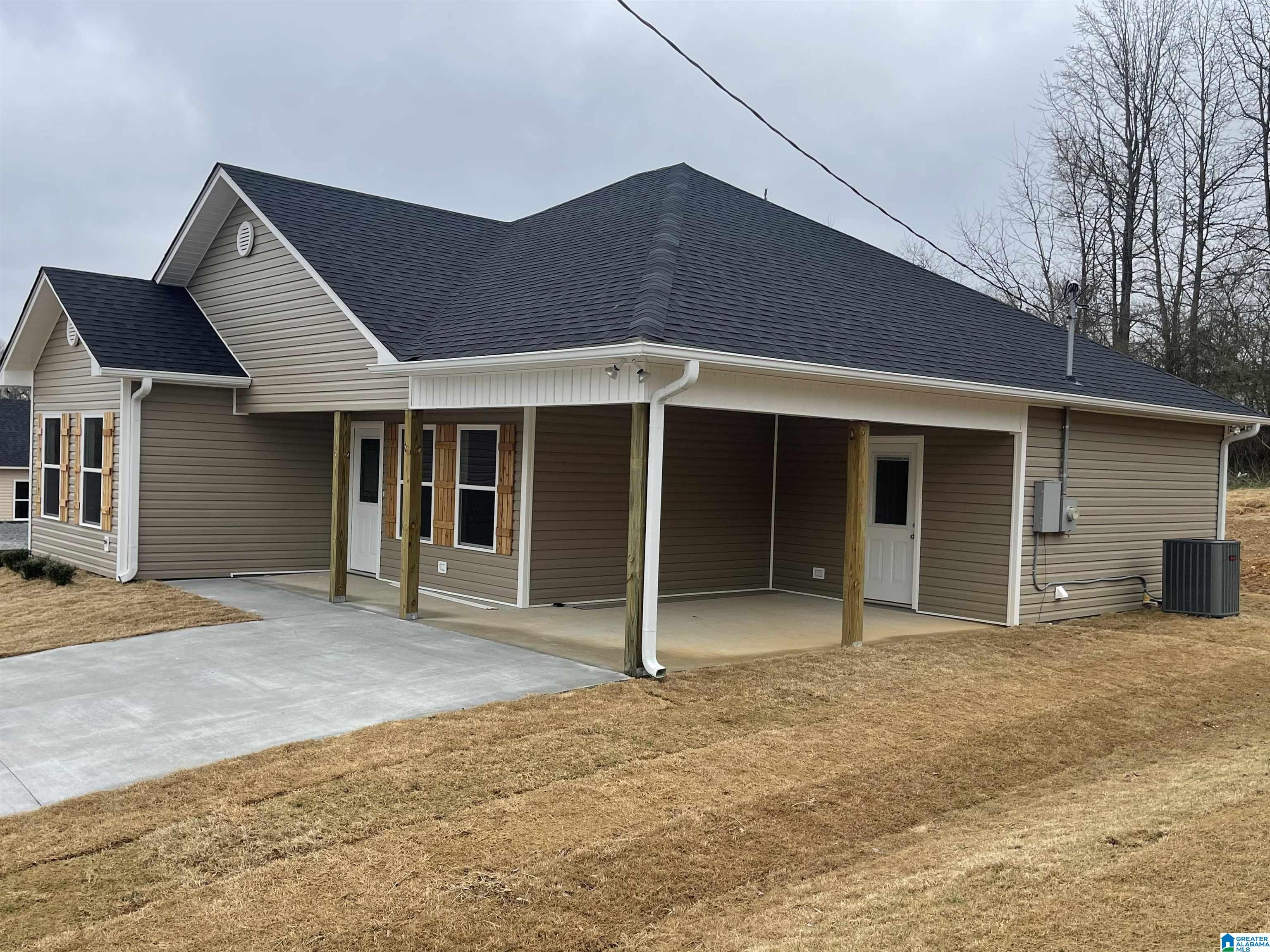 67 Trinity Lane Oneonta, AL 35121 - Photo 2 of 5