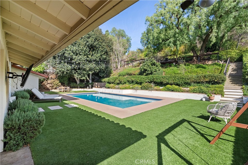 10442 Boca Canyon Drive North Tustin, CA 92705 - Photo 42 of 55 a view of a backyard with swimming pool