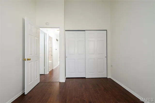 $168,000 | 2487 Manthorne Court, Florissant, MO 63031