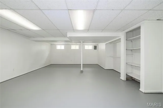 $168,000 | 2487 Manthorne Court, Florissant, MO 63031