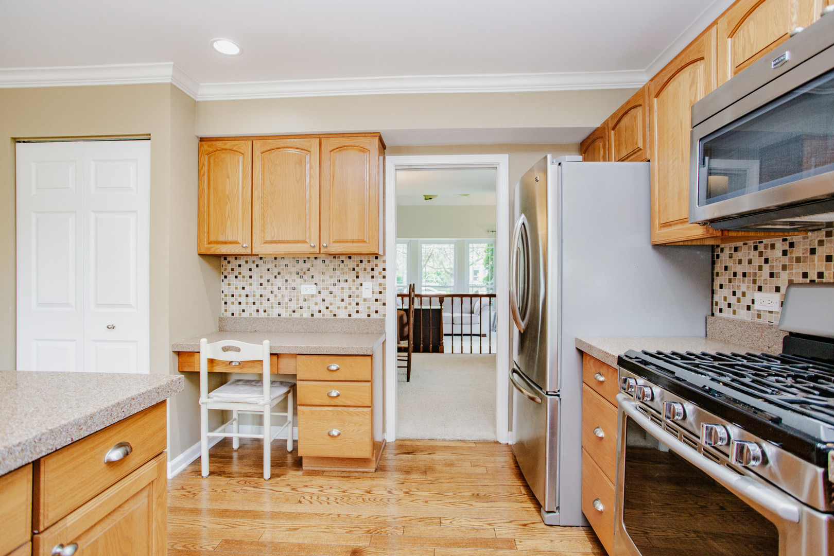 1020 Pembridge Road Lake Zurich, IL 60047 - Photo 14 of 44