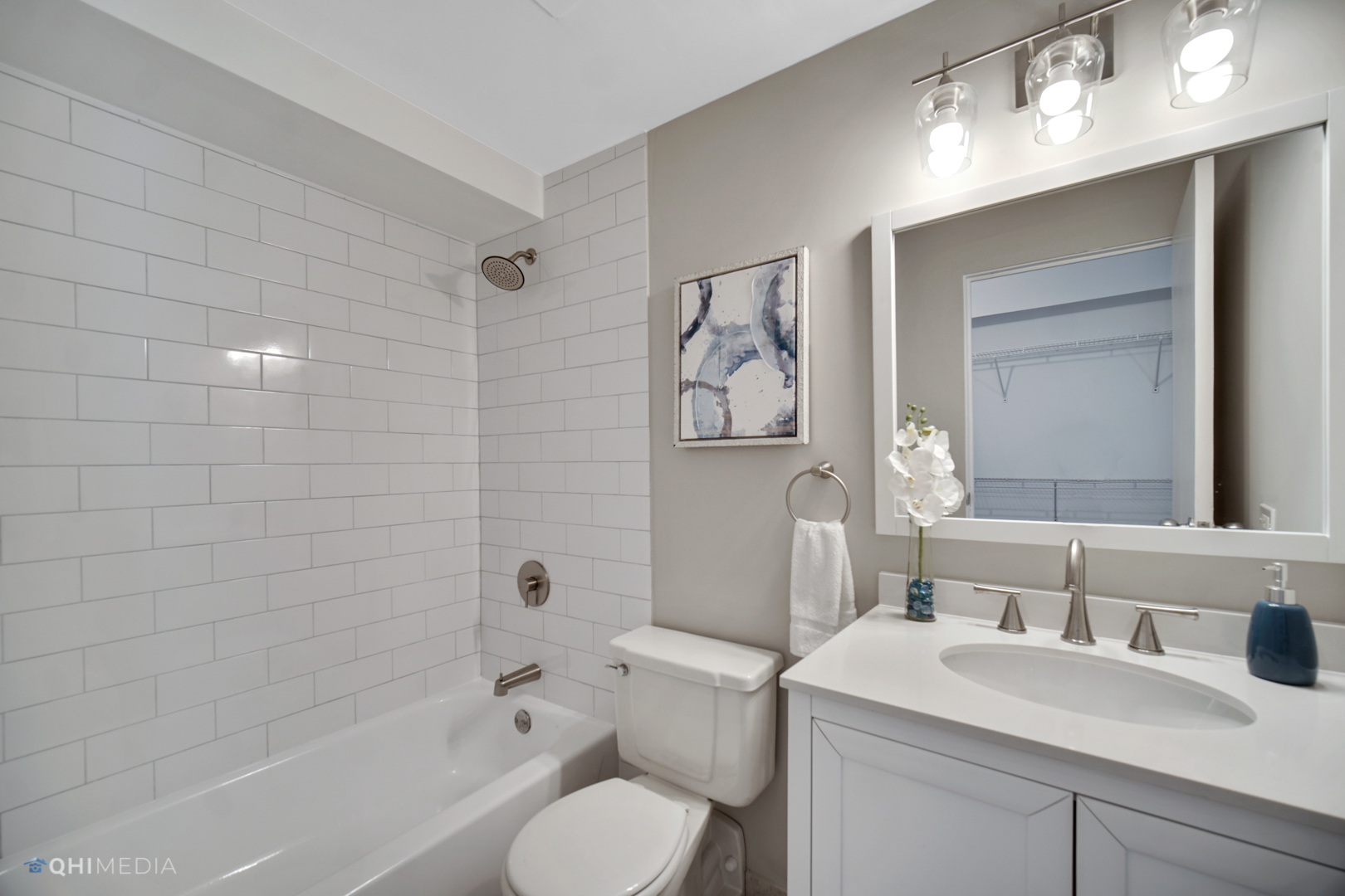 40 East 9th Street, Unit 816 Chicago, IL 60605 - Photo 18 of 25