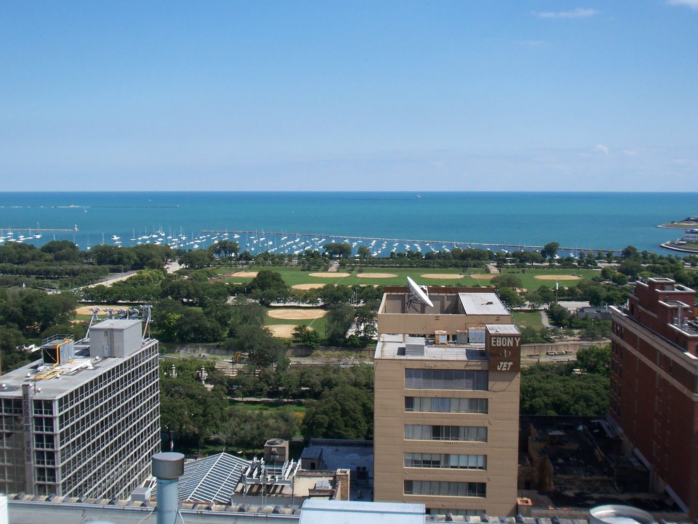 40 East 9th Street, Unit 816 Chicago, IL 60605 - Photo 23 of 25