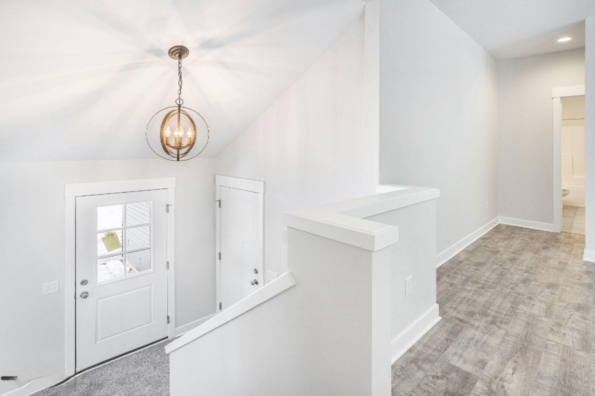 13009 Spruceridge Road Gowen, MI 49326 - Photo 5 of 18 foyer