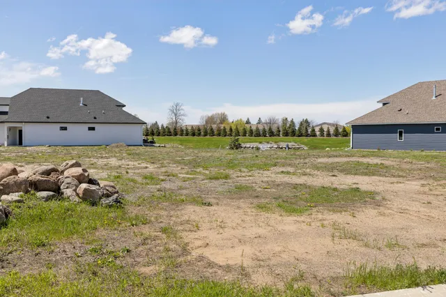 $115,000 | 2535 110th Court Northeast, Blaine, MN 55449