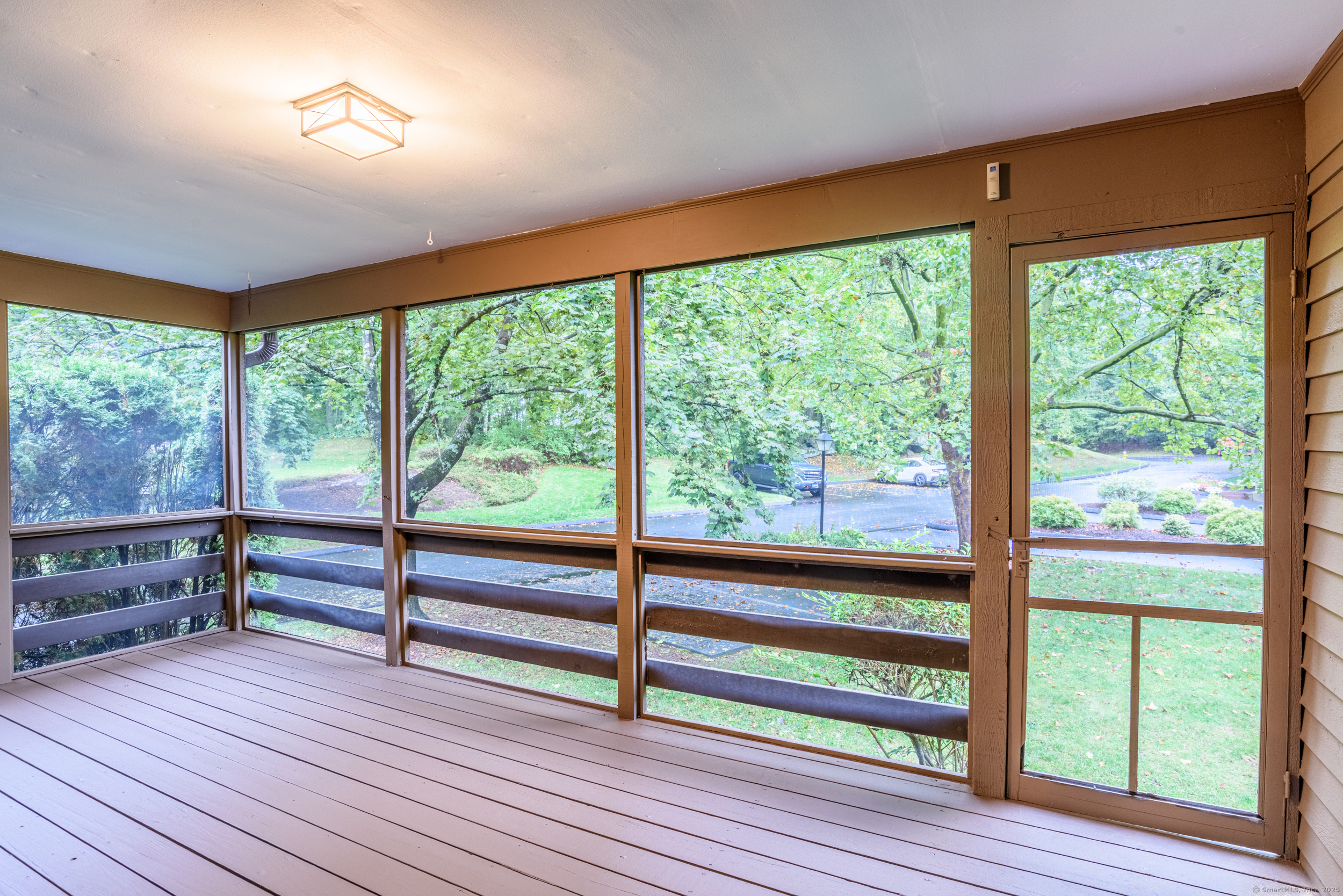 26 Edgehill Circle, Unit 26 Monroe, CT 06468 - Photo 27 of 29