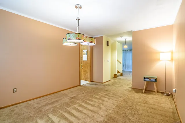 $399,999 | 26 Edgehill Circle, Unit 26, Monroe, CT 06468