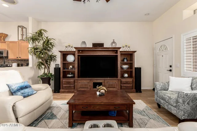 $334,900 | 948 South Lawther Drive, Apache Junction, AZ 85120