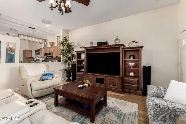 $334,900 | 948 South Lawther Drive, Apache Junction, AZ 85120