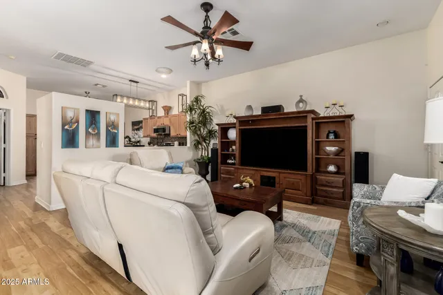 $334,900 | 948 South Lawther Drive, Apache Junction, AZ 85120